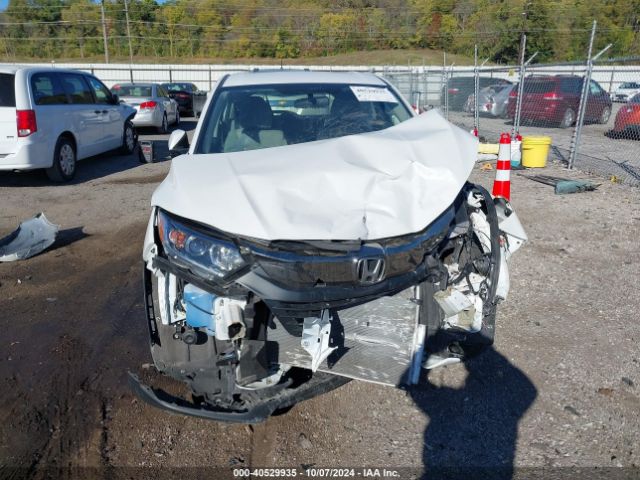 3CZRU6H36NM756945 Honda Hr-v Awd Lx