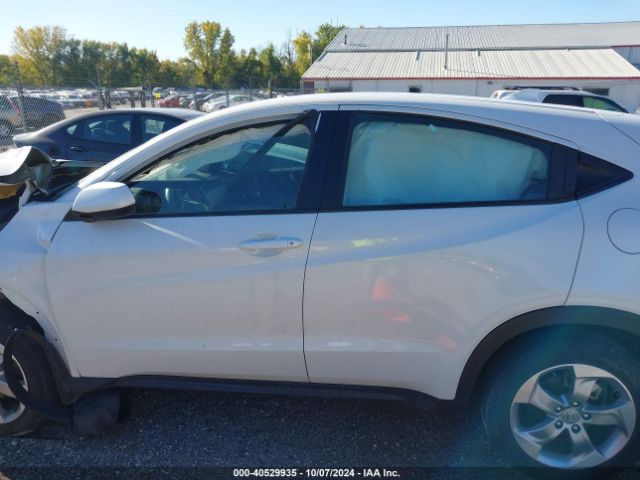3CZRU6H36NM756945 Honda Hr-v Awd Lx