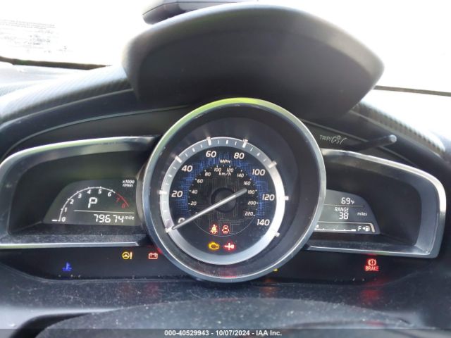 3MYDLBYV5HY150497 Toyota YARIS IA
