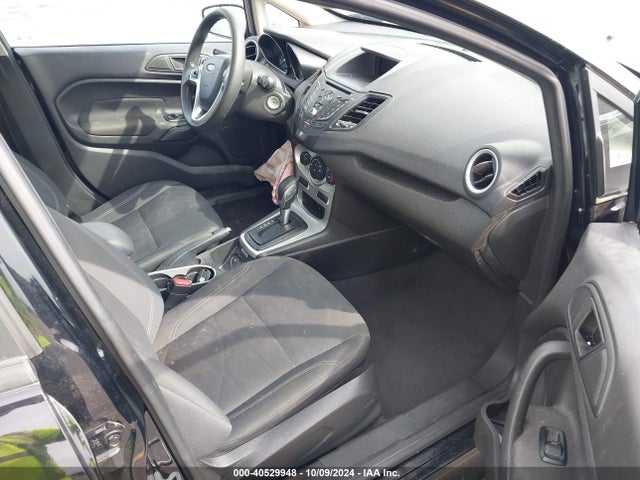 Ford FIESTA SE 2018 3FADP4EJ9JM115562 Image 5