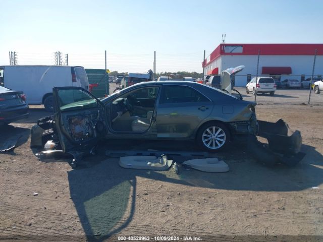 4T4BF1FK9ER423053 Toyota CAMRY XLE