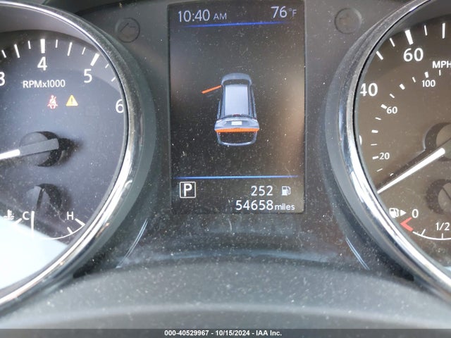 Nissan ROGUE SV 2018 5N1AT2MVXJC735884 Image 15