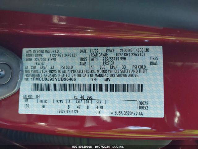 1FMCU9J95NUB96466 Ford Escape Titanium