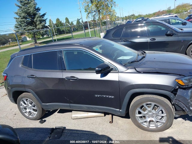 Jeep Compass Latitude Lux 4x4 2022 3C4NJDFB0NT196129 Image 13