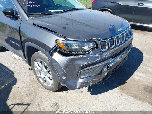 Jeep Compass Latitude Lux 4x4 2022 3C4NJDFB0NT196129 Image 6