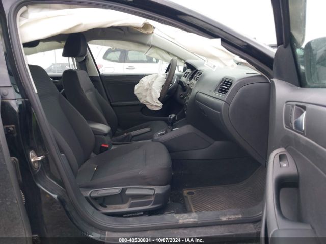 3VW2K7AJ9FM239715 Volkswagen Jetta 2.0l S