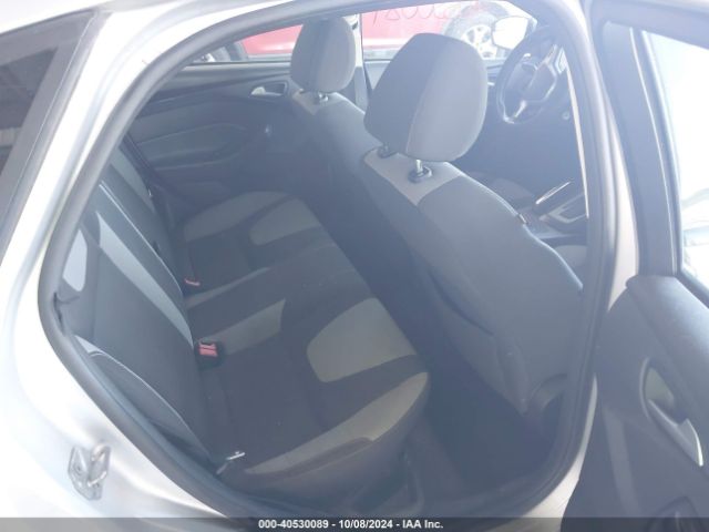1FADP3F29EL117174 Ford FOCUS SE