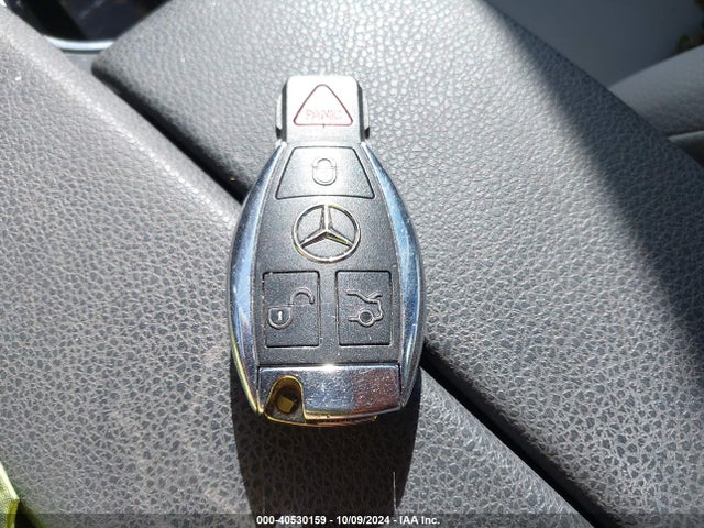 WDDGF8AB0EG207116 Mercedes-Benz C 300 Luxury 4matic/sport 4matic