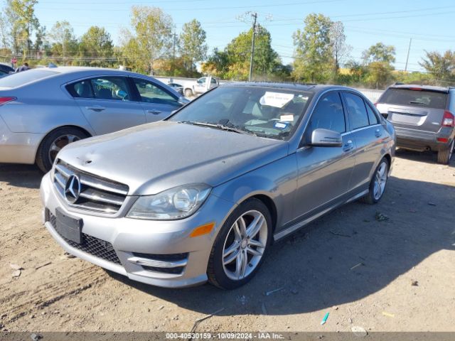 WDDGF8AB0EG207116 Mercedes-Benz C 300 Luxury 4matic/sport 4matic