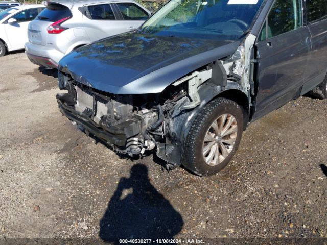 3VV0B7AX7JM079021 Volkswagen Tiguan 2.0t S