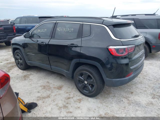 3C4NJCBB6JT124071 Jeep Compass Latitude Fwd