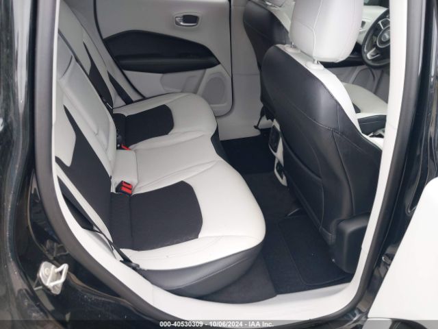 3C4NJCBB6JT124071 Jeep Compass Latitude Fwd