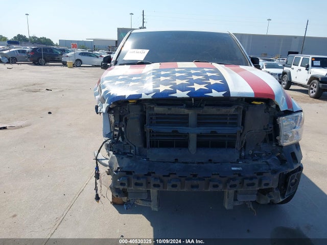 1C6RR6KT1JS350158 RAM 1500 Express  4x2 5'7 Box