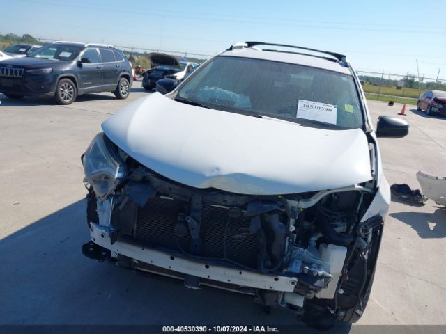 JTMZFREV0GJ094156 Toyota RAV4 LE