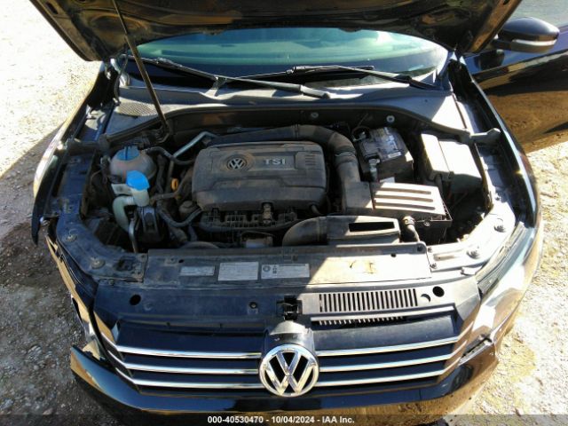 1VWAT7A38FC018182 Volkswagen Passat 1.8t Wolfsburg Edition