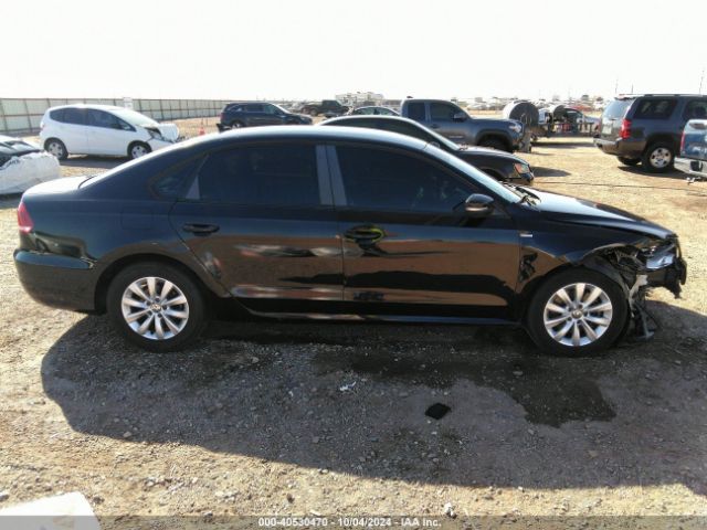 1VWAT7A38FC018182 Volkswagen Passat 1.8t Wolfsburg Edition