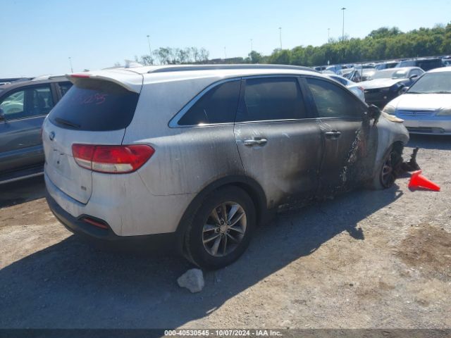5XYPGDA32JG398690 KIA Sorento 2.4l Lx