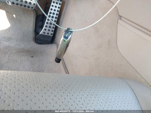 40530575 :رقم المزاد ، WDDGF4HB1CA606020 vin ، 2012 Mercedes-benz C 250 Luxury/sport مزاد بيع