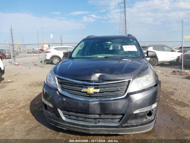 1GNKRFED2HJ272477 Chevrolet Traverse Ls