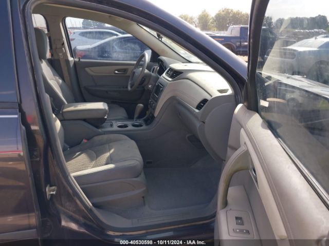 1GNKRFED2HJ272477 Chevrolet Traverse Ls
