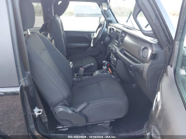 1C4GJXAG9NW164738 Jeep Wrangler Sport S 4x4