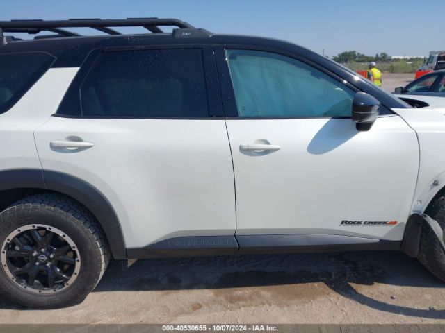 5N1DR3BD8RC204304 Nissan Pathfinder Rock Creek 4wd