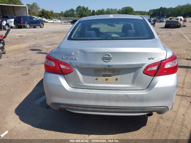 1N4AL3AP3HC202954 Nissan Altima 2.5 Sv