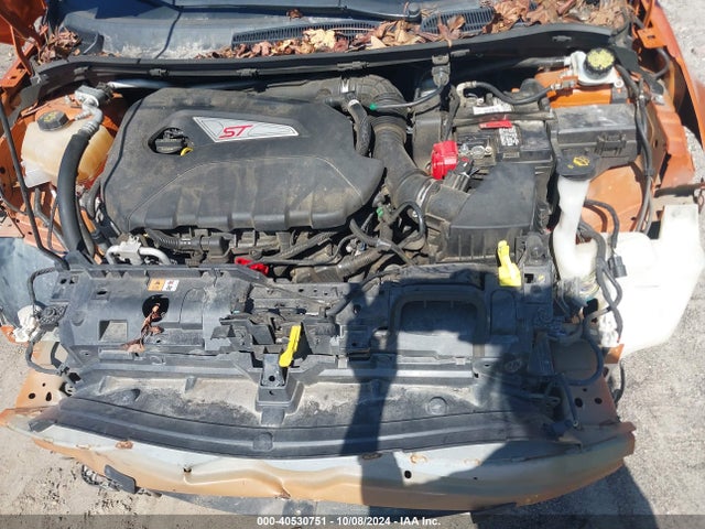 Ford FIESTA ST 2018 3FADP4GX4JM138328 Image 10
