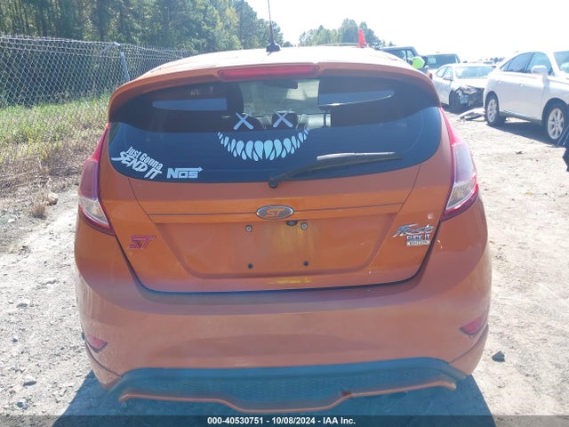 Ford FIESTA ST 2018 3FADP4GX4JM138328 Image 17