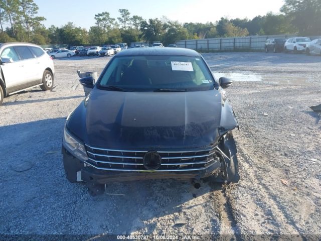 1VWAA7A30JC022113 Volkswagen Passat 2.0t R-line/2.0t S