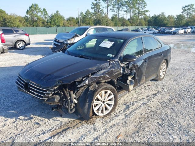 1VWAA7A30JC022113 Volkswagen Passat 2.0t R-line/2.0t S