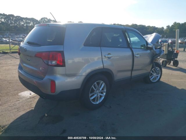 5XYKT3A6XEG426266 KIA SORENTO LX
