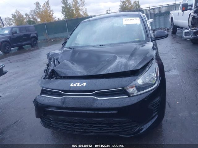 3KPA25AD6NE460985 KIA Rio 5-door S