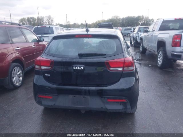 3KPA25AD6NE460985 KIA Rio 5-door S