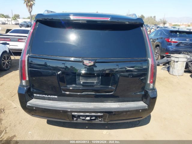 1GYS4AKJ8JR157372 Cadillac Escalade Standard