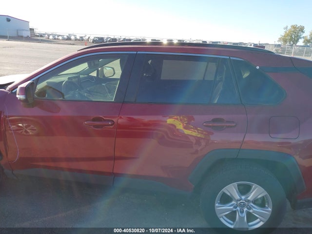 40530820 :رقم المزاد ، JTMP1RFV3KJ012921 vin ، 2019 Toyota Rav4 Xle مزاد بيع