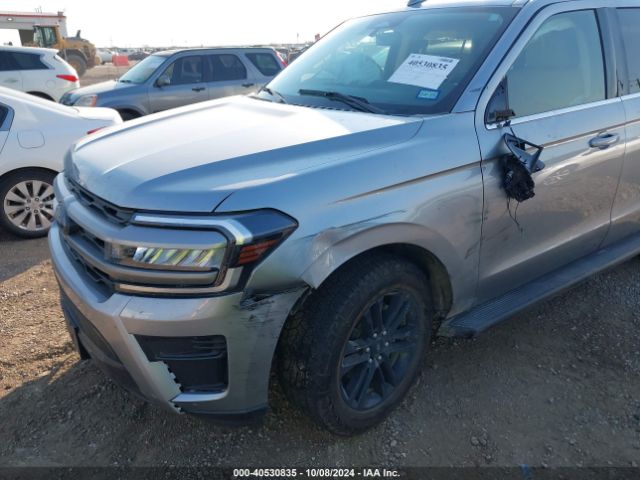 1FMJU1H88REA60662 Ford Expedition Xlt