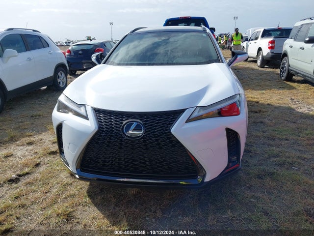 JTHR6JBH9P2143170 Lexus Ux 250h F Sport Handling