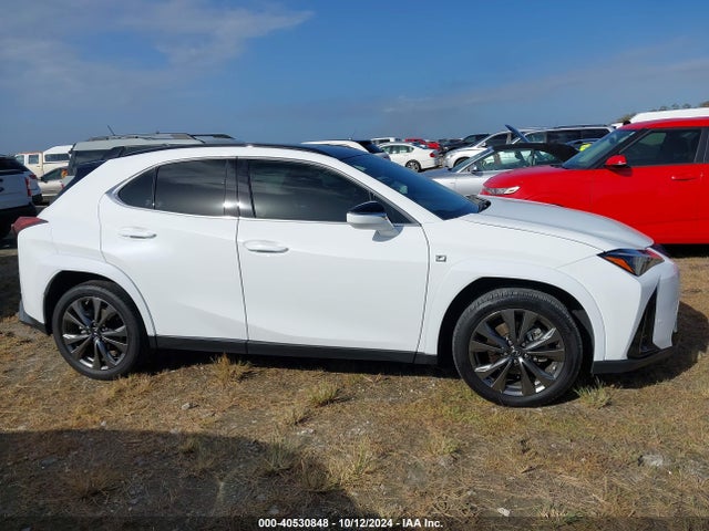 JTHR6JBH9P2143170 Lexus Ux 250h F Sport Handling