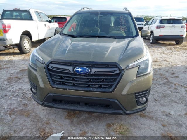JF2SKAPC0NH414706 Subaru Forester Limited