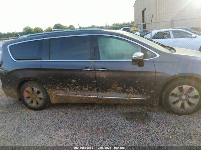 2C4RC1N78JR105497 Chrysler Pacifica Hybrid Limited