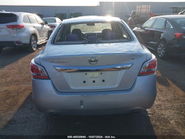 Nissan Altima 2.5 S 2015 1N4AL3AP3FN303848 Image 16