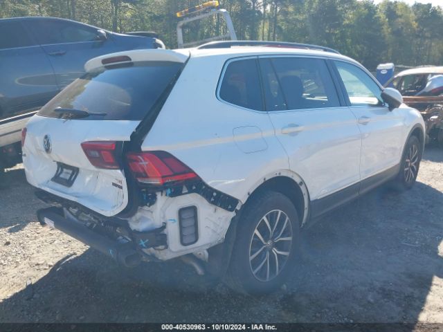 3VV2B7AX6JM209007 Volkswagen Tiguan 2.0t Se/2.0t Sel