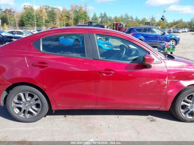 3MYDLBYV7KY514913 Toyota YARIS LE
