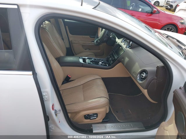2014 JAGUAR XJ SAJWA2GZ8E8V67199 Photo 4