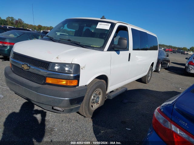 Chevrolet Express 3500 Lt 2017 1GAZGPFG9H1259634 Image 2