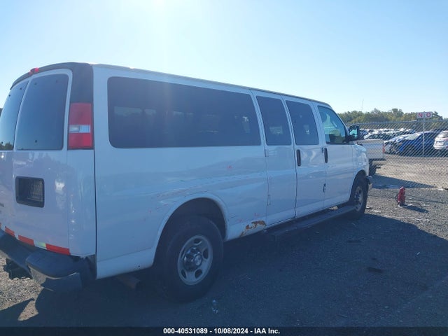 Chevrolet Express 3500 Lt 2017 1GAZGPFG9H1259634 Image 4