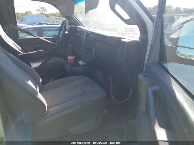 Chevrolet Express 3500 Lt 2017 1GAZGPFG9H1259634 Image 5