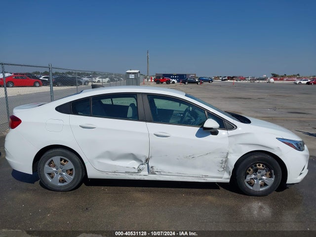 Chevrolet Cruze Ls Auto 2017 1G1BC5SM4H7248132 Image 13