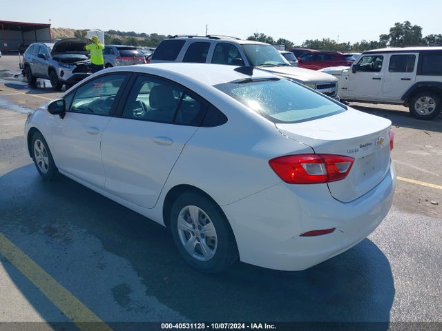 Chevrolet Cruze Ls Auto 2017 1G1BC5SM4H7248132 Image 3